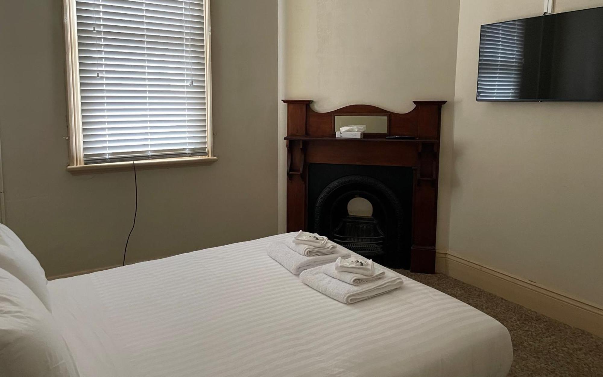 Port Broughton Hotel المظهر الخارجي الصورة